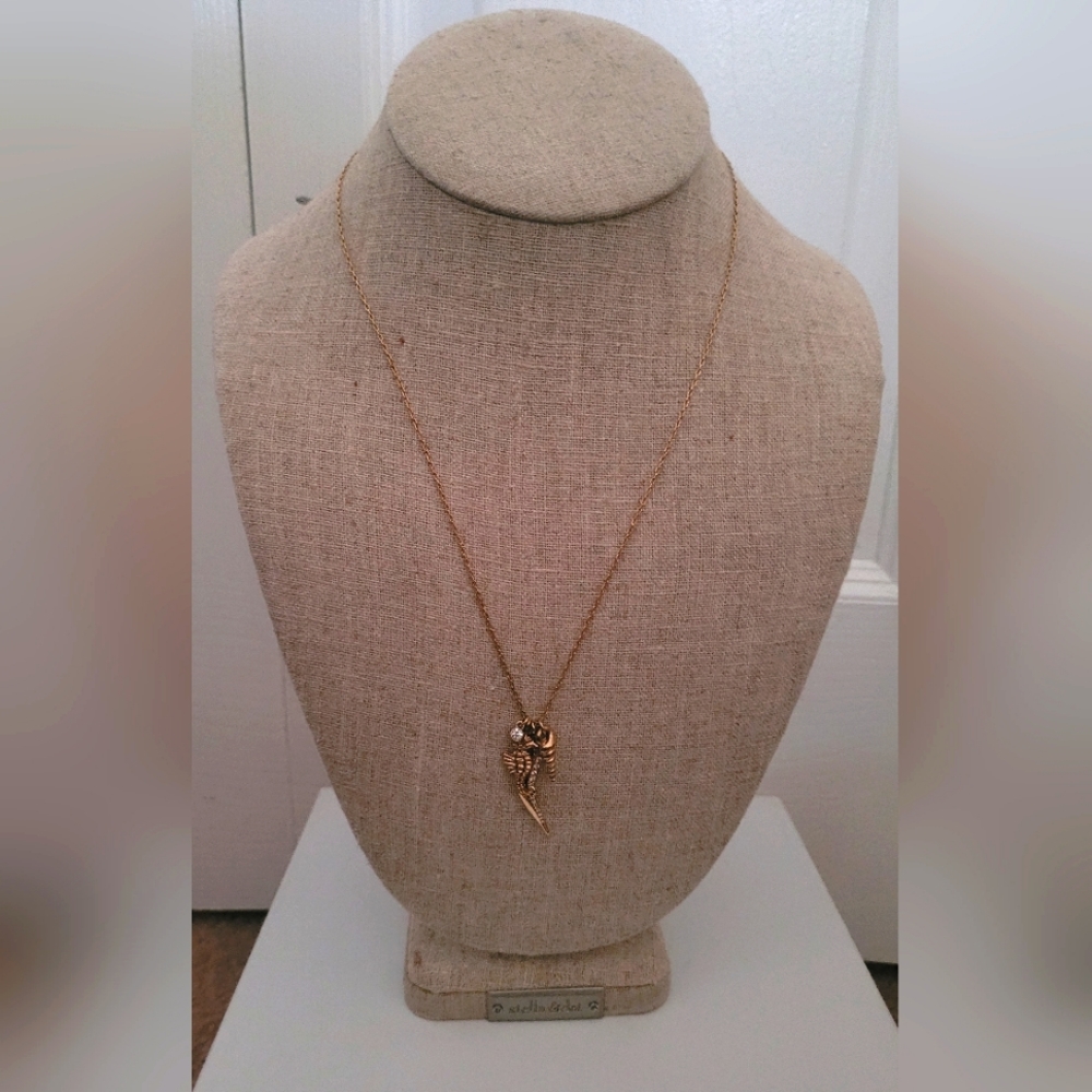 Stella & Dot Sunset Beach Charm Necklace